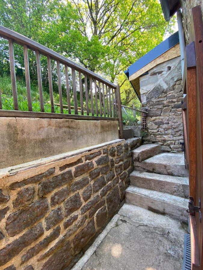 Petit Cocon Au Coeur Du Morvan Montreuillon Экстерьер фото